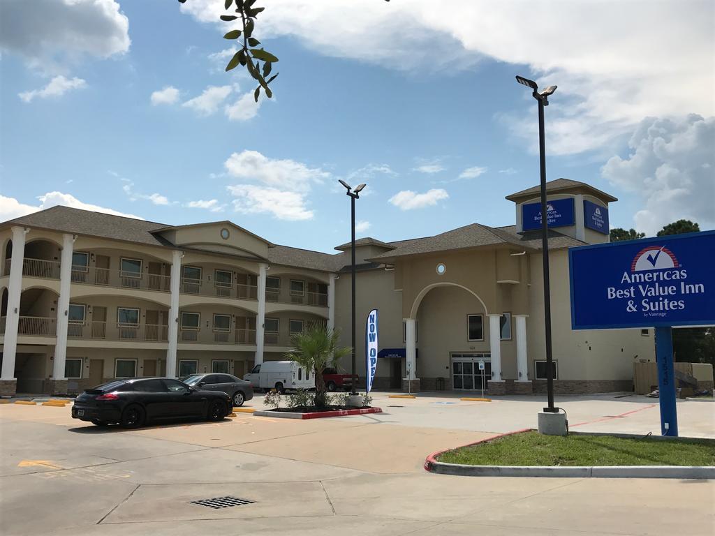 Americas Best Value Inn & Suites Spring / N. Houston מראה חיצוני תמונה