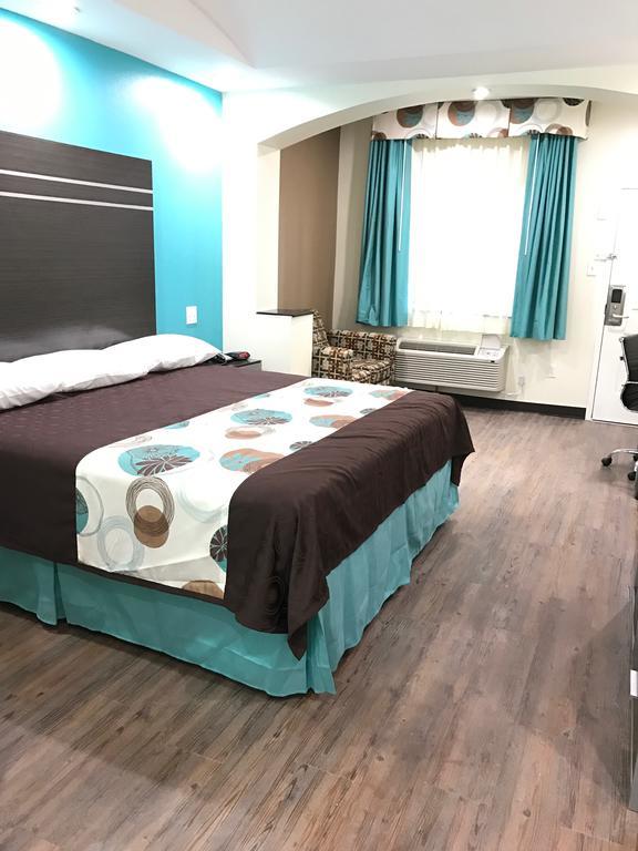 Americas Best Value Inn & Suites Spring / N. Houston מראה חיצוני תמונה