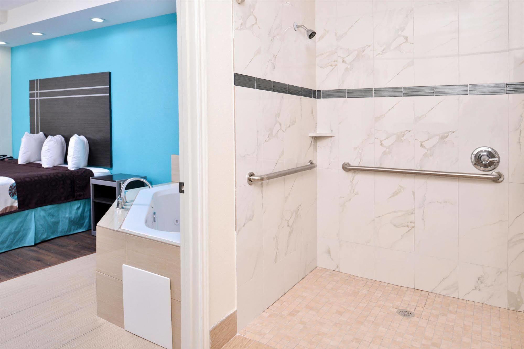Americas Best Value Inn & Suites Spring / N. Houston מראה חיצוני תמונה