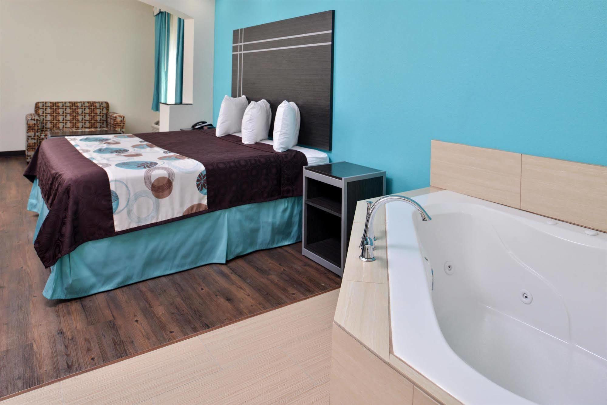 Americas Best Value Inn & Suites Spring / N. Houston מראה חיצוני תמונה