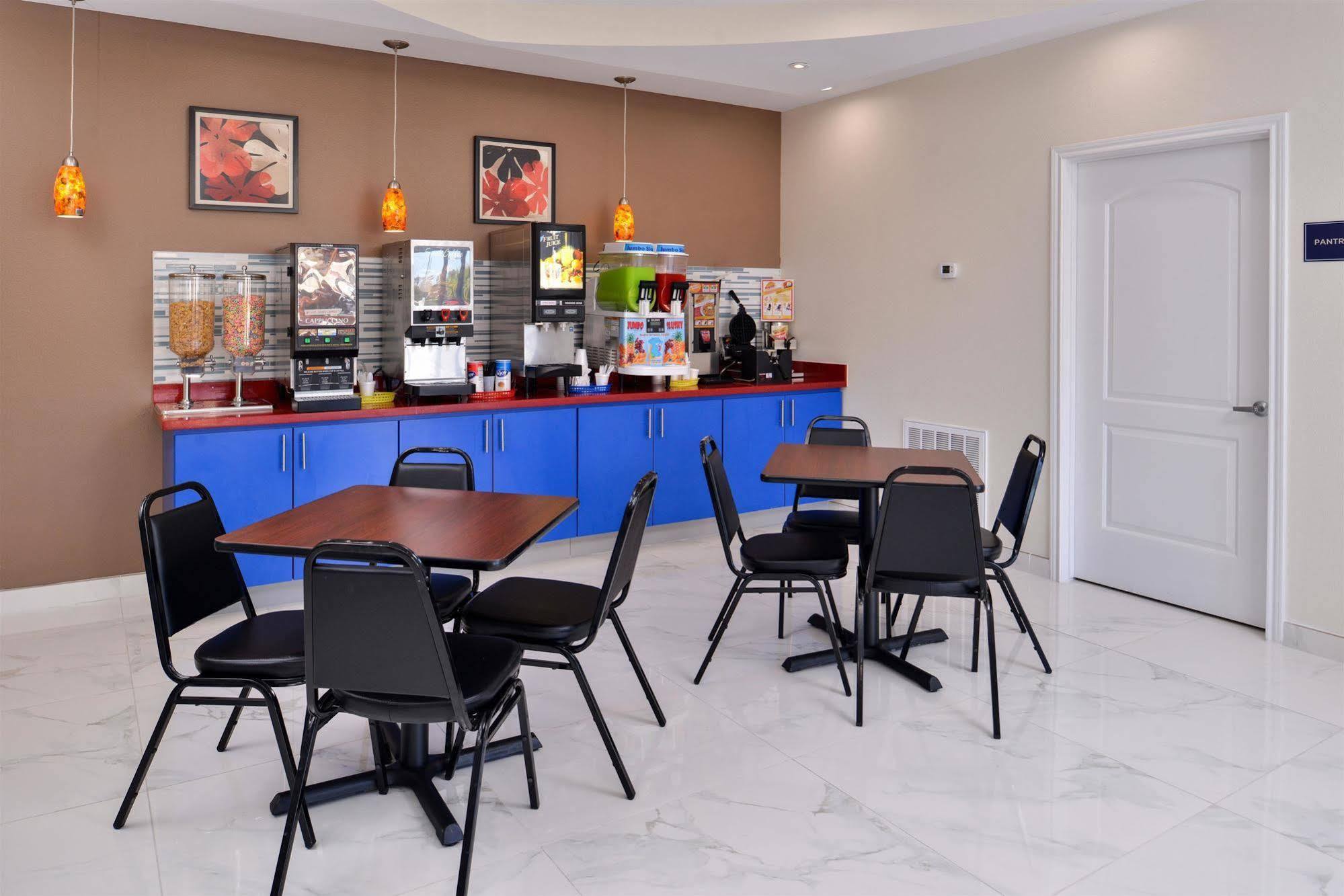 Americas Best Value Inn & Suites Spring / N. Houston מראה חיצוני תמונה